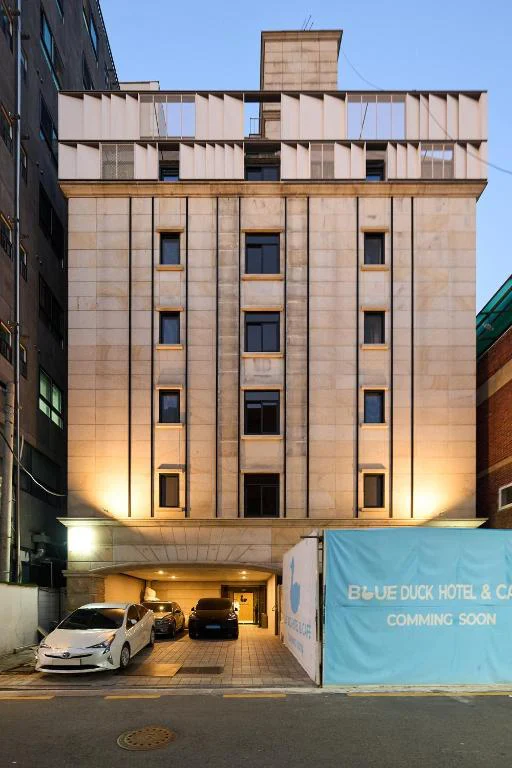 Blue Duck Hotel
