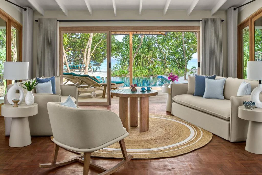 NH Collection Maldives Reethi Resort